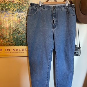 Plus Size 90s Mom Jeans